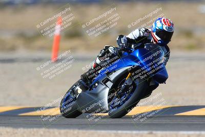 media/Jan-13-2024-SoCal Trackdays (Sat) [[9c032fe5aa]]/Turn 11 (1030am)/